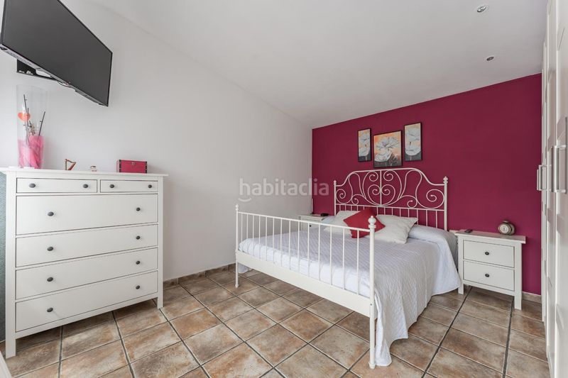 Foto 498f66e3-1495-4054-bd42-a0ee7a414050. Casa amb calefacció aparcament piscina a Martorelles