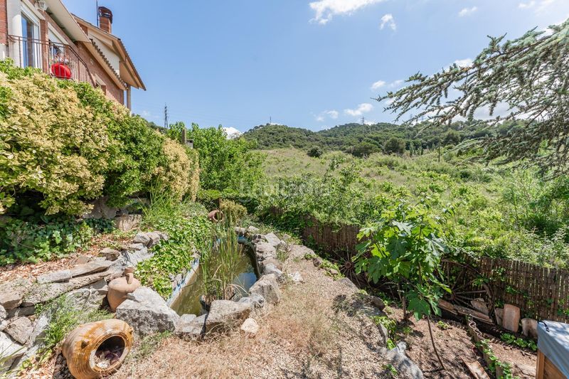 Foto de2b476e-92b1-4f98-b383-053ba0e4c58a. Casa amb calefacció aparcament piscina a Martorelles