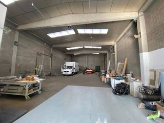 Location Bâtiment à usage industriel à Torre-romeu. Nave industrial en alquiler. disponibilidad inmediata. excelente