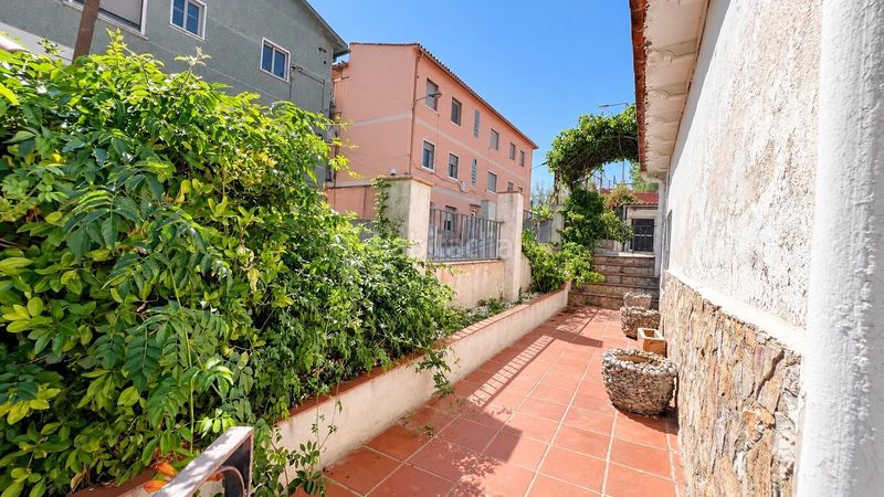 Foto 119128fc-dfe4-46c5-9537-868d8d5200e5. Casa amb aparcament a Martorelles
