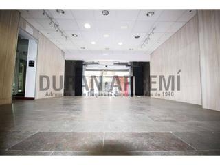 Miete Geschäftsraum in Pare llaurador 14. Local comercial en alquiler en ca naurell