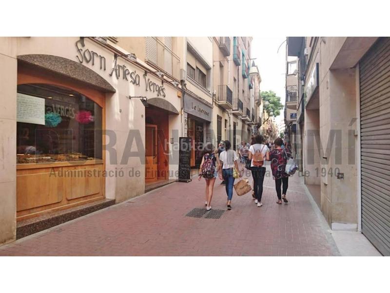 Foto 7252de3e-ab04-4bc3-8f56-8e0fd56ad2c3. Locale commerciale in Barri del Centre Terrassa