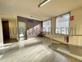 Location Bureau  Cervantes. Despacho de alquiler en el centro de terrassa