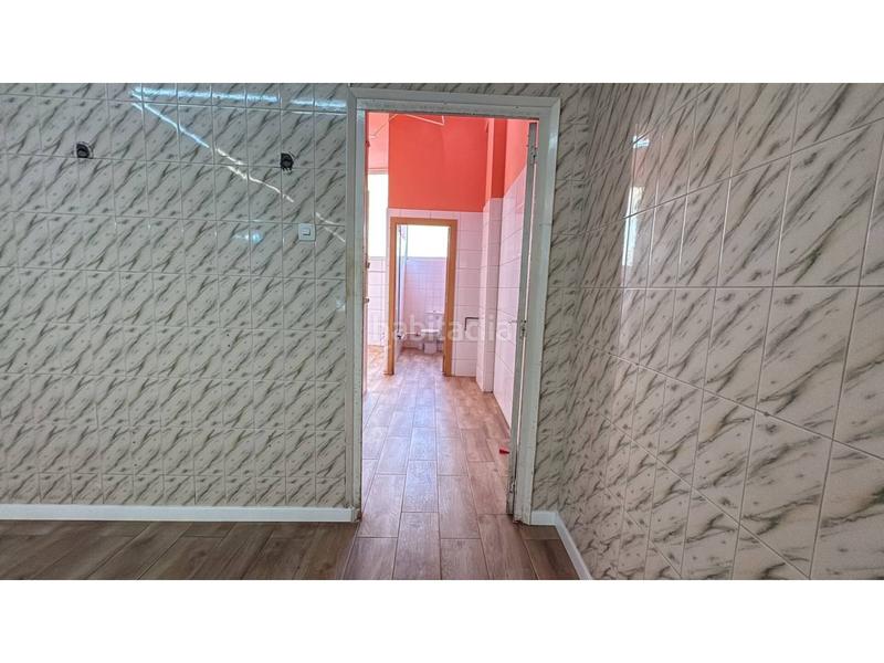 Foto cbb42ffe-6110-4884-aea4-e760a34de417. Miete geschäftsraum in La Maurina Terrassa