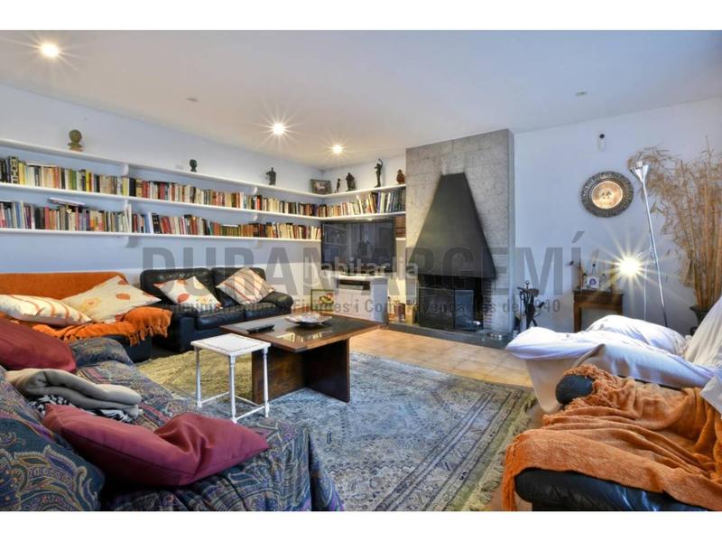 Foto 50ed252c-f4a2-4d72-a1db-a73eb72c192d. Casa  en venta en Matadepera