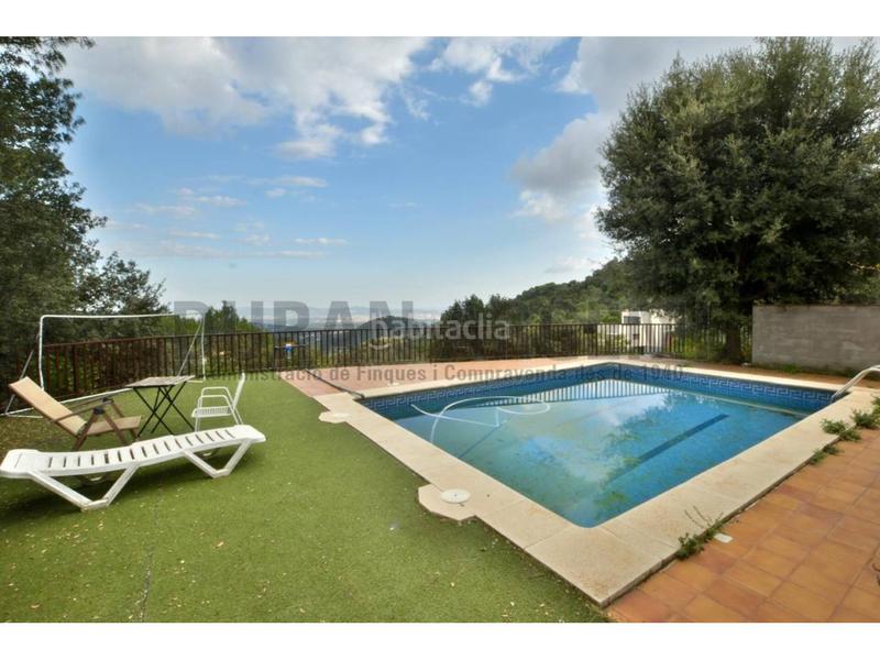 Foto 78b89e6a-3889-4791-87e7-767c8b45dc19. Casa  en venta en Matadepera