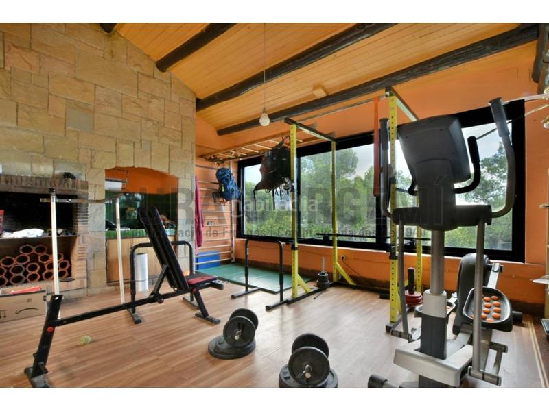 Foto a25bc879-0ffc-41e9-be07-b329c6c0bd9e. Casa  en venta en Matadepera