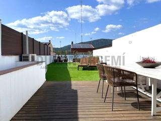 Haus  Nou. Espectacular casa en venta en viladecavalls