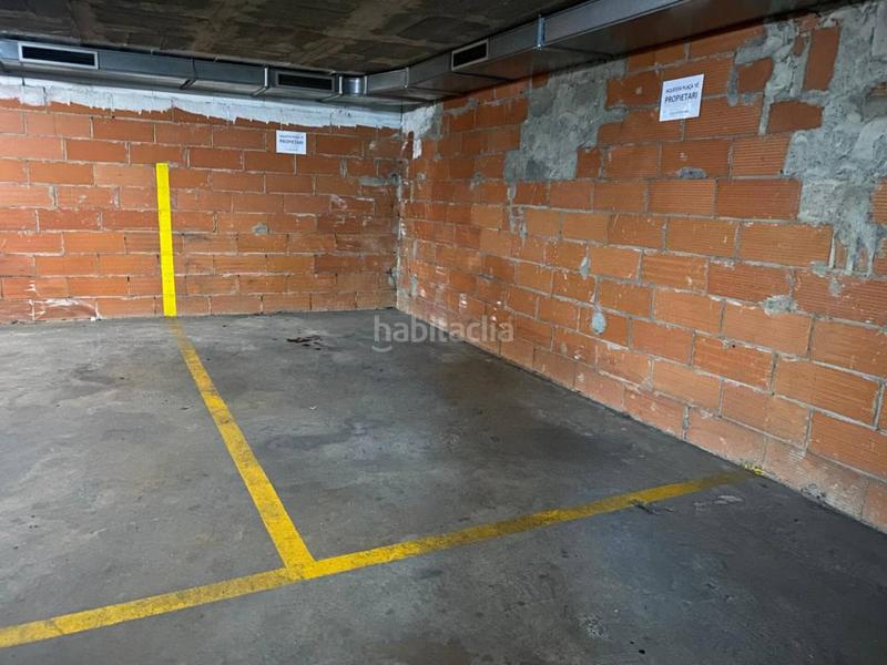 Foto e1c3fb5e-bafd-4bf5-a69f-c58c2324ac70. Posto auto in Barri del Centre Terrassa