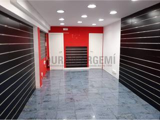 Locale commerciale in Ca n'Aurell