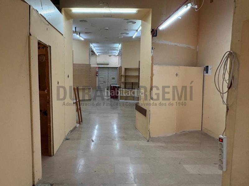 Foto ada76a49-9660-4d72-86e0-7e5bedc69651. Alquiler local comercial  en alquiler en el centro primera línea comercial en Terrassa