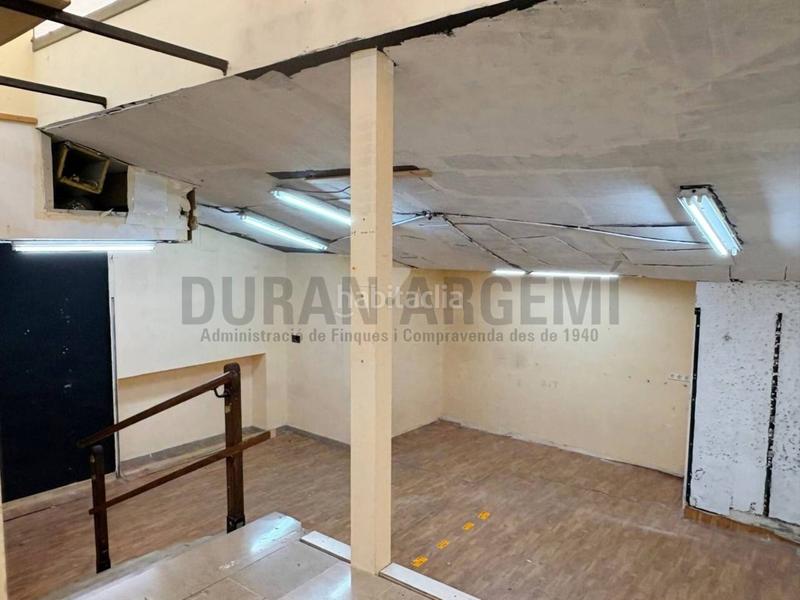 Foto fefc1bfa-5937-4520-ab5d-8a6dc082b386. Alquiler local comercial  en alquiler en el centro primera línea comercial en Terrassa