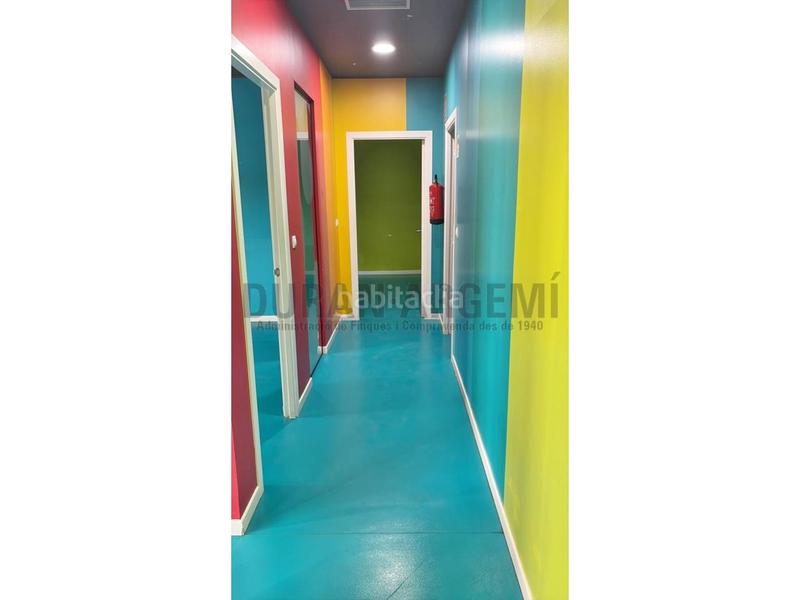 Foto 14e5ea3a-8127-4b7b-ae82-c0eae2ea1c80. Alquiler local comercial local en alquiler calle puignovell en Terrassa