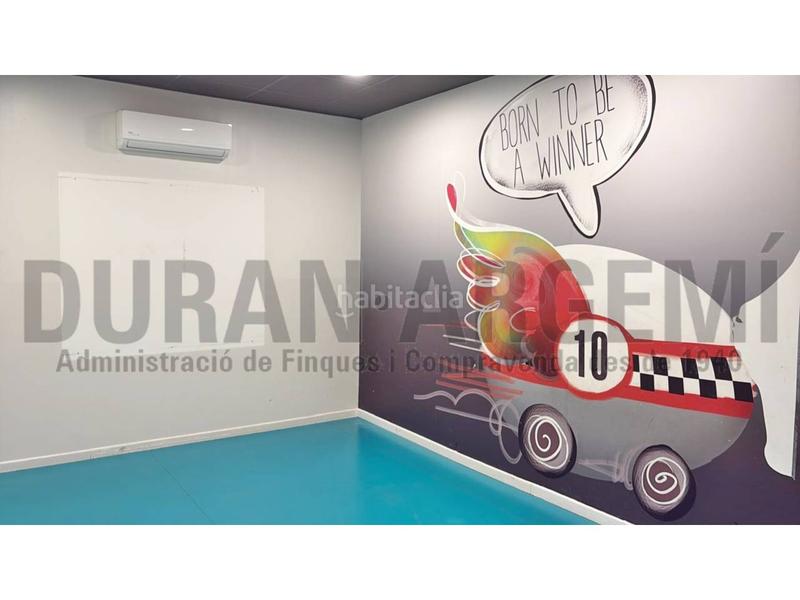 Foto 9fc82bec-5b27-4064-b117-3d8778470f2f. Alquiler local comercial local en alquiler calle puignovell en Terrassa
