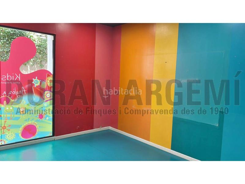 Foto ac8feba6-1c71-4da8-af4f-1e5f6dec86b1. Alquiler local comercial local en alquiler calle puignovell en Terrassa