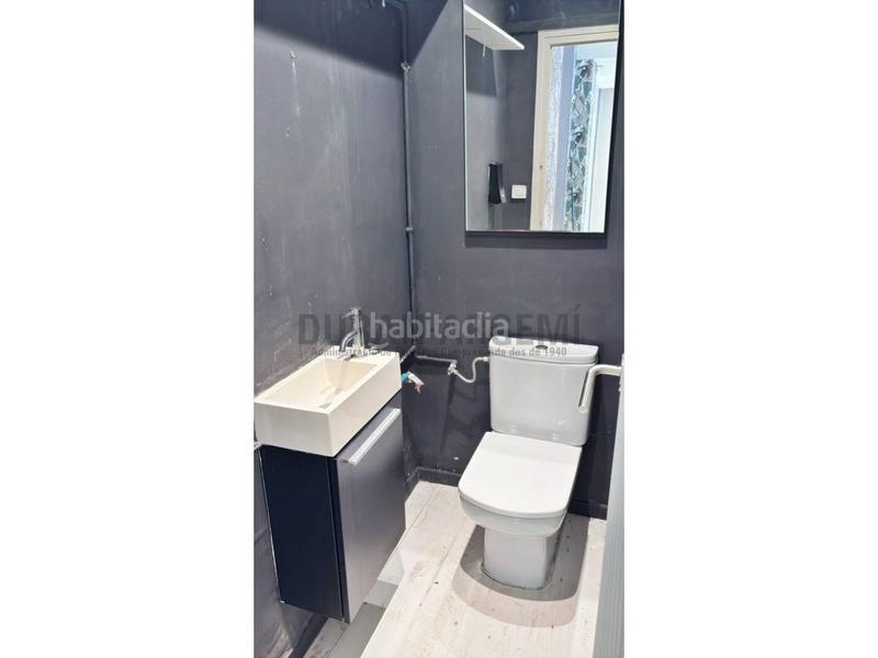 Foto 39dbdd83-fac1-43e3-aba5-7d6ffd107e02. Alquiler local comercial local en alquiler en calle volta en Terrassa