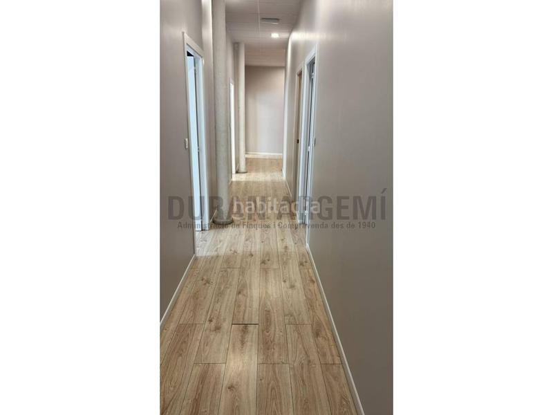 Foto 03f8ac7a-f0b8-40b6-ac1a-c92b1fb399c7. Rent office space in Barri del Centre Terrassa