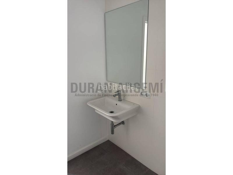 Foto b945c602-97f2-43b6-858d-5ee0d2045c12. Rent office space in Barri del Centre Terrassa