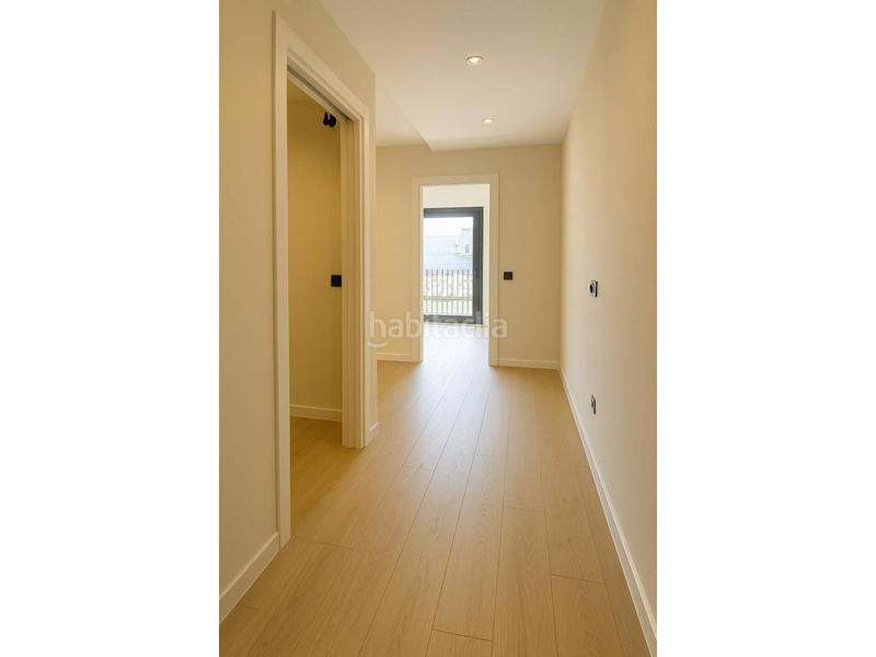 Foto b9c72113-511b-4d7d-821e-051e067d5a43. Oficina  en venta en creu gran en Barri del Centre Terrassa