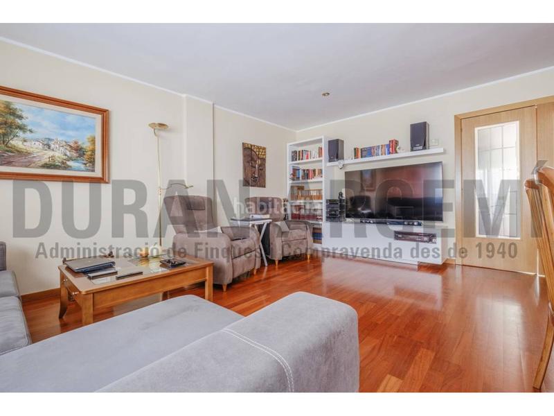 Foto e043b96e-f587-4dac-b86c-8db56178c9a3. Casa unifamiliar adosada en venta en el barrio de ca naurell en Terrassa