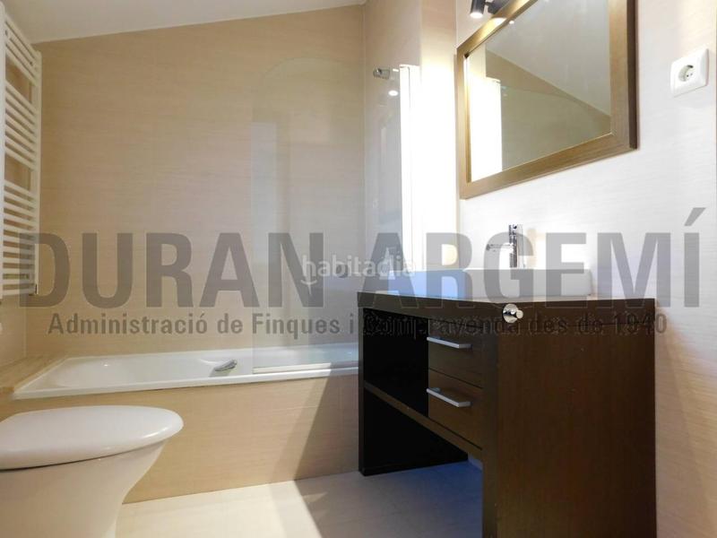 Foto 5d94e2e8-315d-4d1d-a80f-187dcd55f349. Dúplex  en venta en el barrio de ca naurell en Terrassa