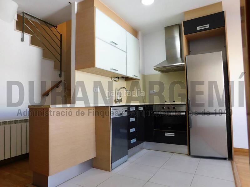 Foto 6642214f-afd4-448d-a787-fefb9c4f2b69. Dúplex  en venta en el barrio de ca naurell en Terrassa