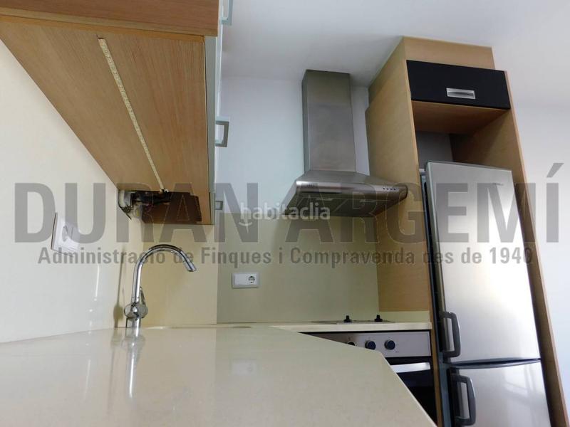 Foto d0b436eb-f2f2-4821-a409-5a06c9a6fec6. Dúplex  en venta en el barrio de ca naurell en Terrassa