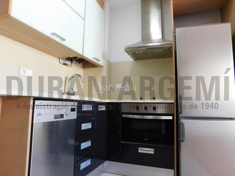 Foto ea698c87-c018-4385-8b7e-d6afc9cf6877. Dúplex  en venta en el barrio de ca naurell en Terrassa