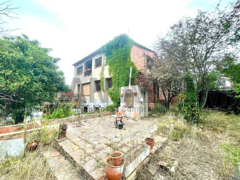 Foto a6e75f4b-a04b-4645-9bee-94df0c3afefa. Casa  en venta en el centro en Vacarisses