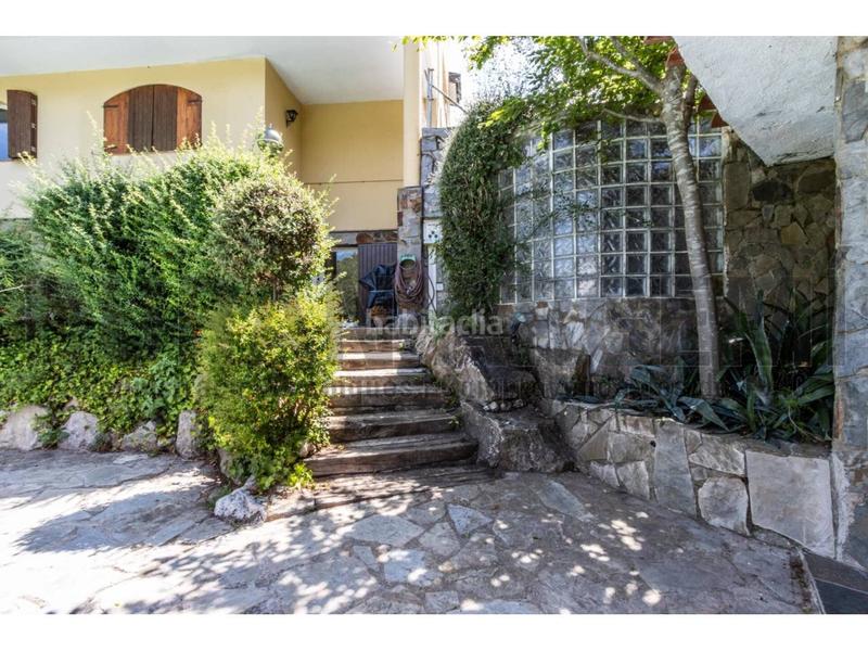 Foto 42d11d02-d716-462f-9d3e-c9721cda6832. Chalet  en venta en castellar del vallés en Castellar del Vallès