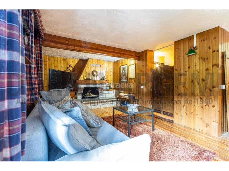 Foto 6b14ff13-170f-4286-ba67-b708efb370cc. Chalet  en venta en castellar del vallés en Castellar del Vallès