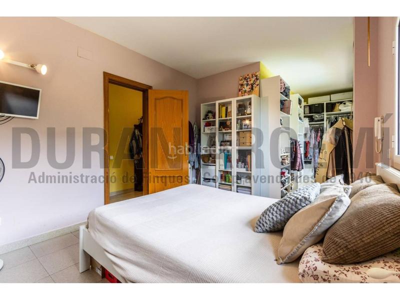 Foto bd2e1afd-e54a-4fe9-a583-673531e63601. Chalet  en venta en castellar del vallés en Castellar del Vallès