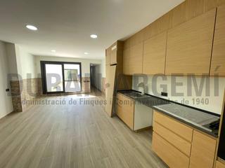 Appartement  Infant martí. Bajos con patio en venta en ca naurell