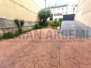 Casa  Aneto. Casa dos viviendas independientes en venta en la gripia  les are