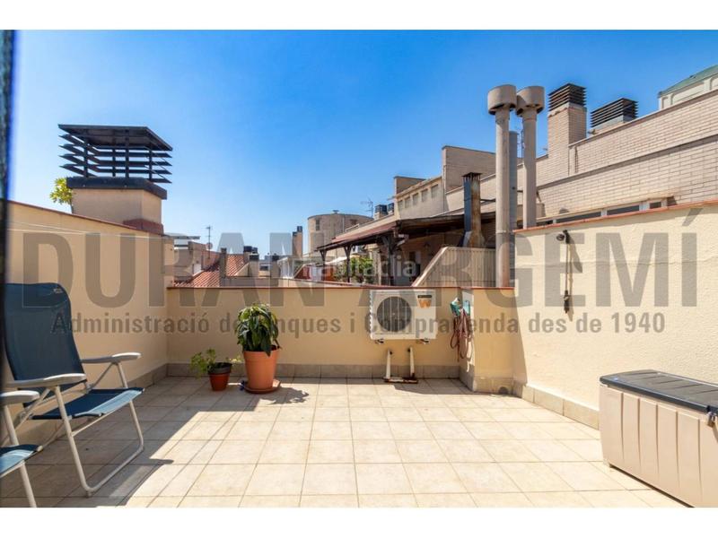 Foto db8e77af-2150-43ef-9ebb-5d8f1f1df6d4. Àtic a Barri del Centre Terrassa