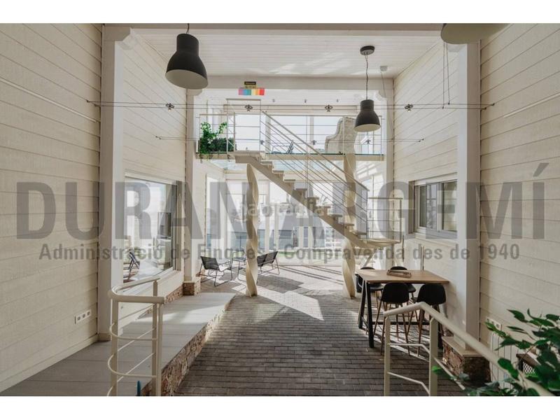 Foto 5c9ff94f-3b12-4d3a-84f8-34c4cfef23d8. Xalet amb calefacció aparcament piscina a Pinemar Pineda de Mar