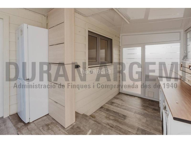 Foto 5eabe6ba-3837-4fd1-b971-89466de6d567. Xalet amb calefacció aparcament piscina a Pinemar Pineda de Mar