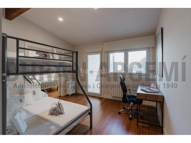 Foto c1ba2532-882a-4e45-b509-60c58168685b. Xalet amb calefacció aparcament piscina a Pinemar Pineda de Mar