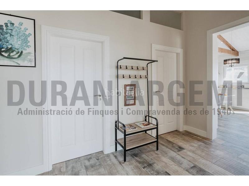 Foto ccc52cd5-a87f-45c5-951c-0457559d97ad. Xalet amb calefacció aparcament piscina a Pinemar Pineda de Mar