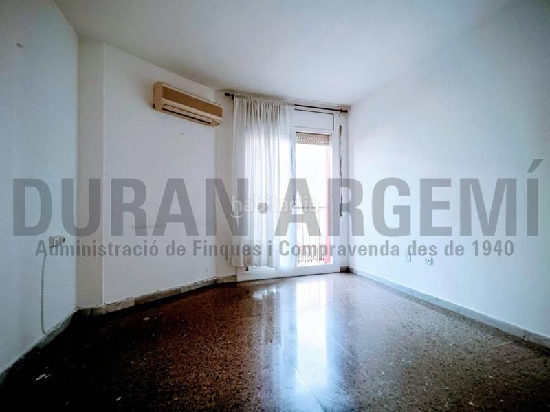 Foto c527cf47-abbc-43df-a9b5-98eb4c5f29c2. Flat with heating in Can Boada Terrassa