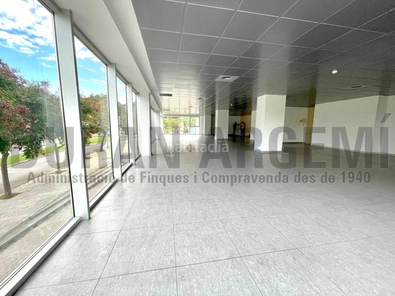 Foto ba28ec77-735a-47ff-b685-3d3c25994869. Alquiler oficina  en alquiler con identidad empresarial Les Fonts en Terrassa