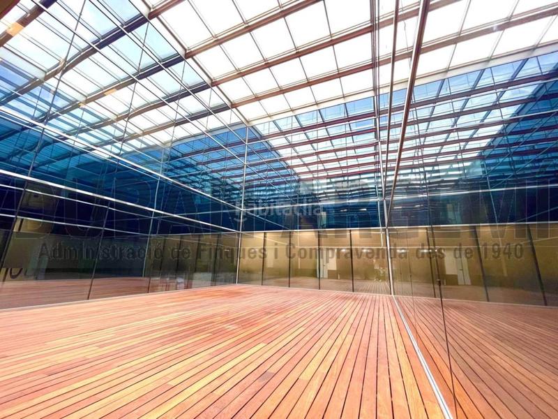 Foto 14ab292a-0ec9-48d4-b7ec-59cfcc2ee9f2. Rent office space in Les Fonts Terrassa