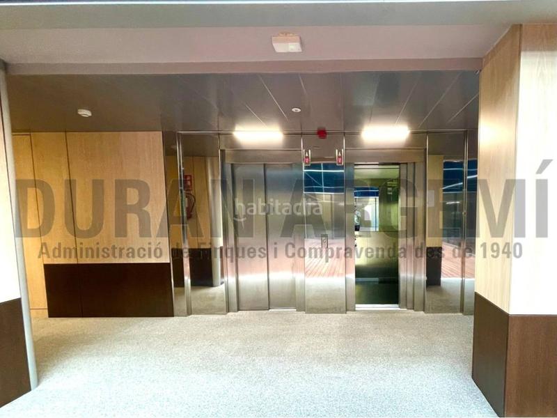 Foto 27c80748-9838-4f21-9457-80210ea8dd60. Rent office space in Les Fonts Terrassa