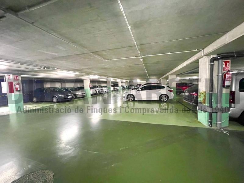 Foto 371d0ffa-6f75-4134-8981-4b76a92a09fa. Location bureau dans Les Fonts Terrassa