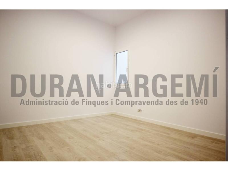 Foto ce06781d-7b12-4631-89a3-34b9b32168fa. Alquiler oficina en de la rasa 11 oficina en alquiler en el centro en Terrassa