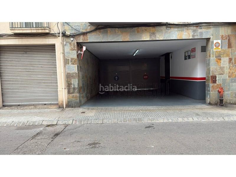 Foto 51579344-a105-4e95-b5d3-4f516b205699. Miete autoparkplatz in Barri del Centre Terrassa