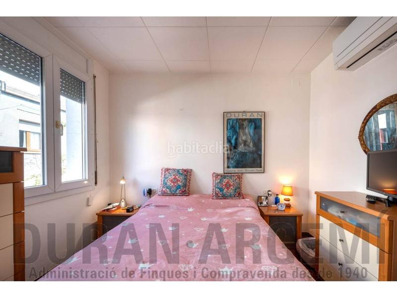 Foto 9e12e19d-4109-48cb-9d79-f59ca658e93b. Casa  unifamiliar adosada en el centro en Barri del Centre Terrassa