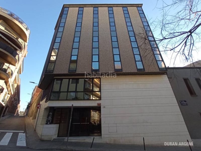 Foto 10413670-81bb-47a0-b2c4-be450468b13c. Alquiler oficina en mossen jacint verdaguer 12 centro despacho de 100 m en Terrassa