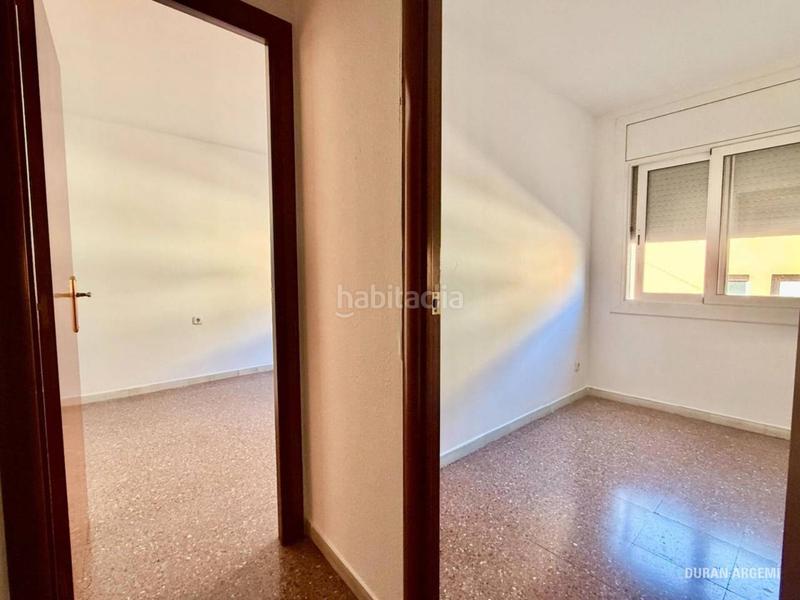 Foto 5764cc13-92bd-4a64-8fe5-5df386a401b0. Appartement dans Can Parellada Terrassa