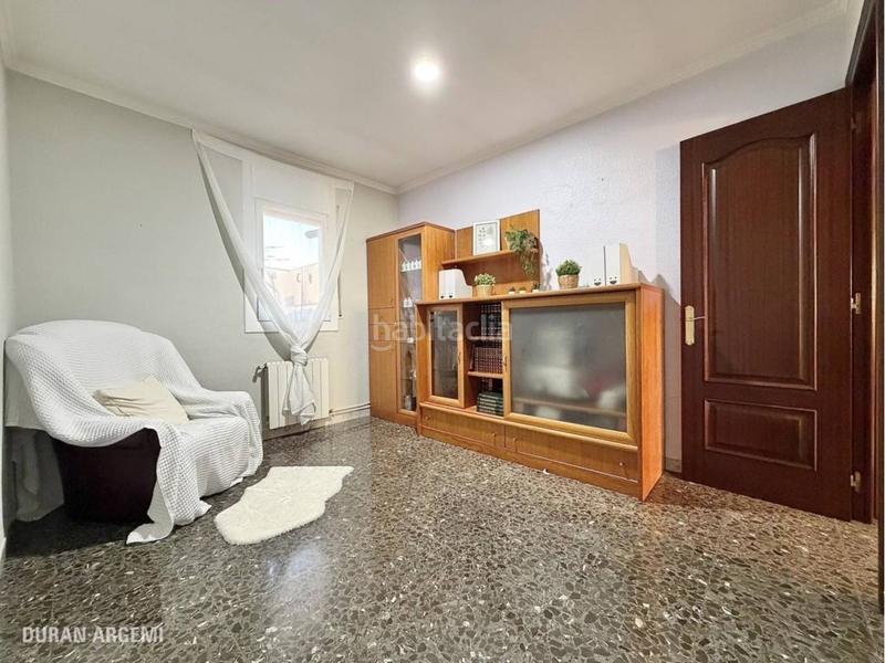 Foto 15f938ff-df7e-4a5c-9c2d-3ab8a5e0b1dd. Casa con riscaldamento parcheggio in Centre Sant Quirze del Vallès